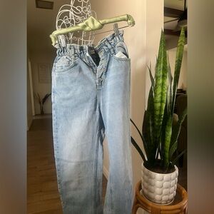 Zara Straight Jeans Light Wash
